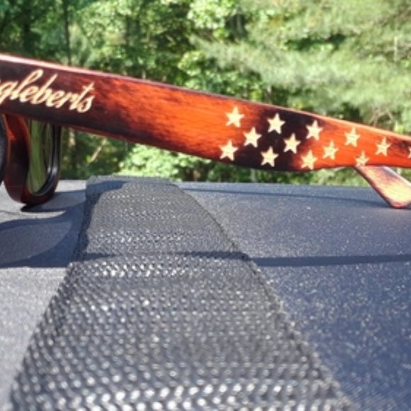 Red Burnt Bamboo Sunglasses With Wood Case, Stars main image 4